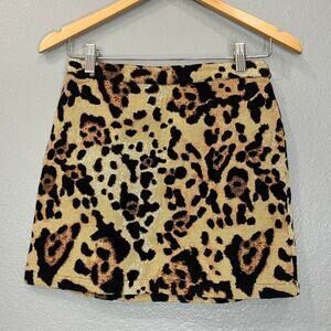 Top shop beautiful tapestry woven skirt